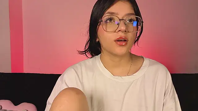 Snapshot of lana_dol chatting on March 11, 2026, 2:23 pm lana dol online show from March 11, 2026, 2:23 pm