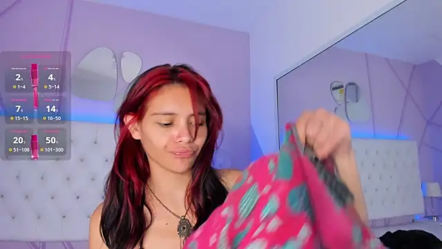 Salome rouse1 online show from February 17, 2025, 9:19 pm