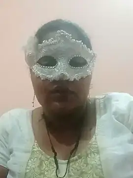 Snapshot of seemi_bhabhi chatting on March 21, 2025, 11:22 am seemi bhabhi online show from March 21, 2025, 11:22 am