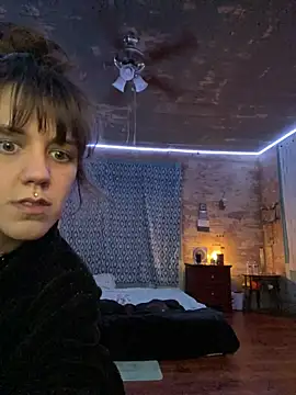 AvariaaVexx online show from November 29, 2025, 2:47 am