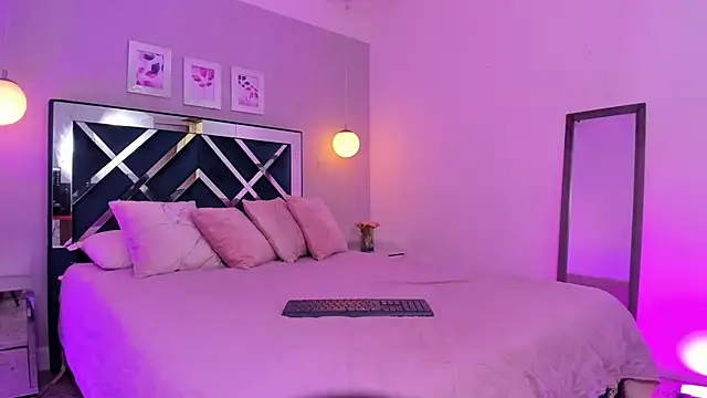 ibella7 online show from October 16, 2025, 7:15 pm