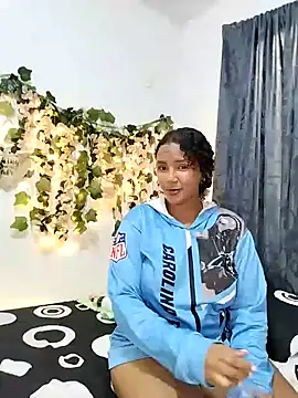 Bonnydopson7 online show from January 13, 2025, 8:37 pm