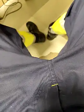 coppiapazza online show from March 5, 2025, 9:15 pm