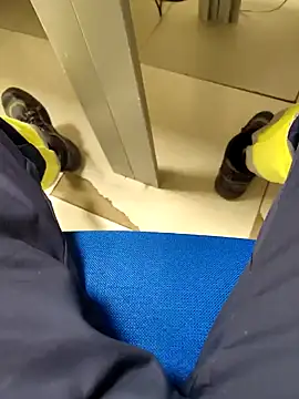 coppiapazza online show from March 12, 2025, 6:33 pm