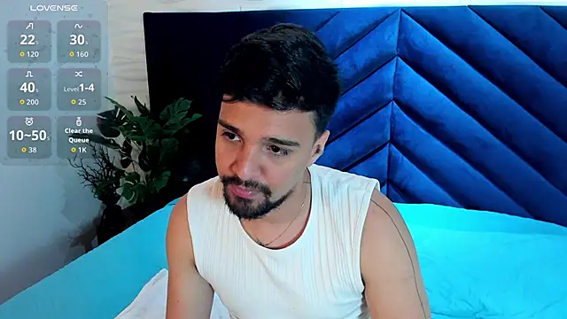 Snapshot of Edward_max chatting on March 3, 2026, 3:34 am Edward max online show from March 3, 2026, 3:34 am