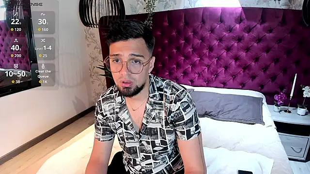 Snapshot of Edward_max chatting on March 15, 2026, 3:23 am Edward max online show from March 15, 2026, 3:23 am