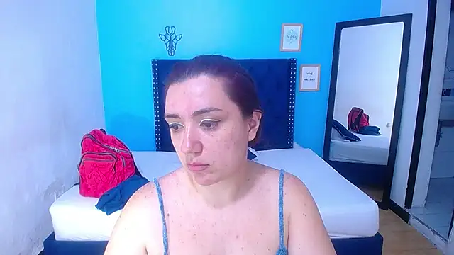 kinky redhead18 online show from October 16, 2025, 1:34 pm