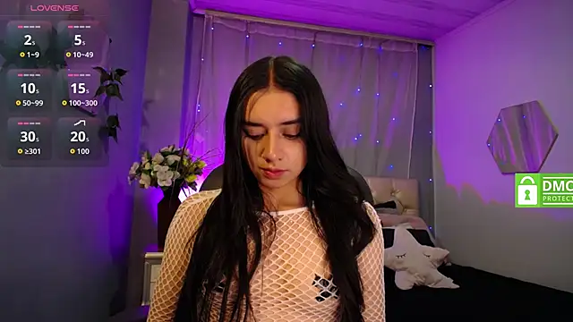 Kylie golden online show from September 29, 2025, 12:43 pm