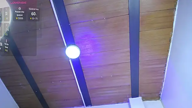 Kylie golden online show from November 7, 2025, 12:38 pm