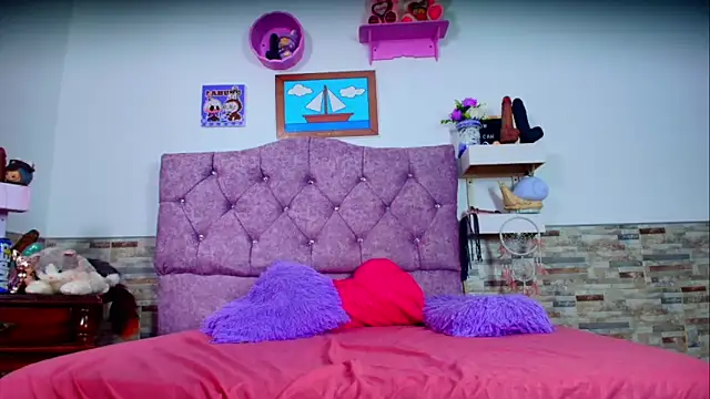 Melannytaylor online show from September 27, 2025, 7:41 pm