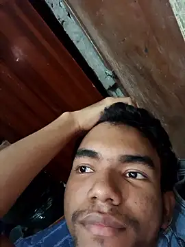 Reynold2608 online show from January 5, 2026, 8:23 pm