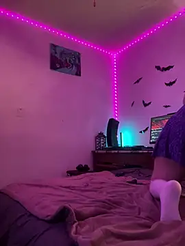 Nina-Chick777 online show from December 18, 2025, 12:38 am