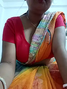 Snapshot of Priya_2222 chatting on April 20, 2026, 6:53 pm Priya 2222 online show from April 20, 2026, 6:53 pm