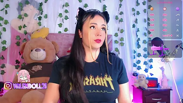 Snapshot of Sex_valentinaa chatting on June 30, 2026, 4:30 pm Sex valentinaa online show from June 30, 2026, 4:30 pm