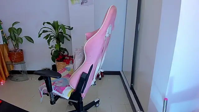 Snapshot of Michel_Jones chatting on February 27, 2025, 5:56 am Michel Jones online show from February 27, 2025, 5:56 am