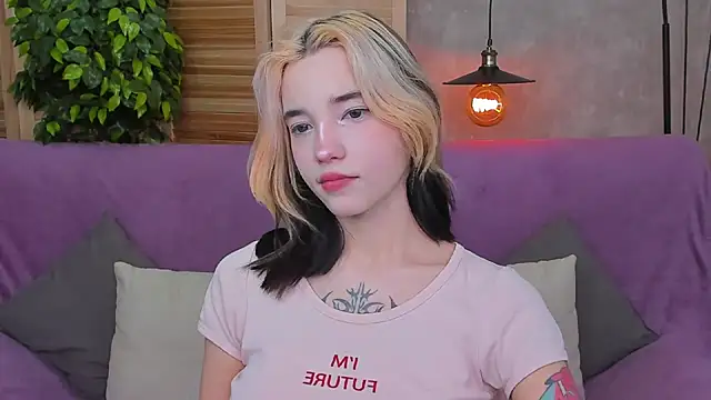 Snapshot of as1an_girlfriend chatting on January 12, 2025, 4:10 am as1an girlfriend online show from January 12, 2025, 4:10 am