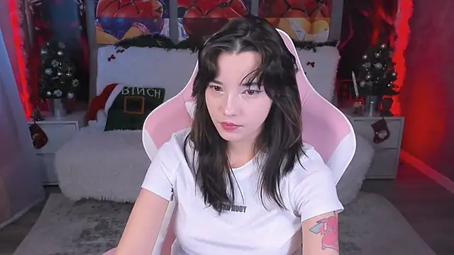 as1an girlfriend online show from January 15, 2026, 6:51 am