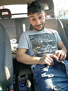 Iulianmarius12 online show from March 3, 2026, 12:55 pm