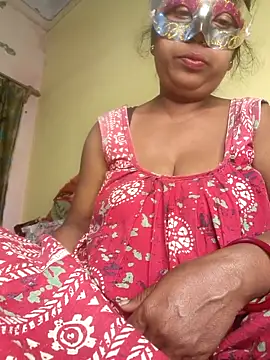 Snapshot of tinabhabhi chatting on February 7, 2026, 6:44 pm tinabhabhi online show from February 7, 2026, 6:44 pm