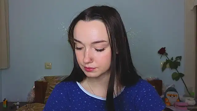 Wild Sophie  online show from December 30, 2024, 9:19 pm