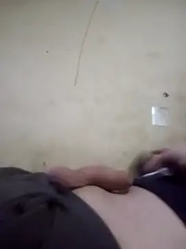 thecatblack1998 online show from April 3, 2026, 4:10 am