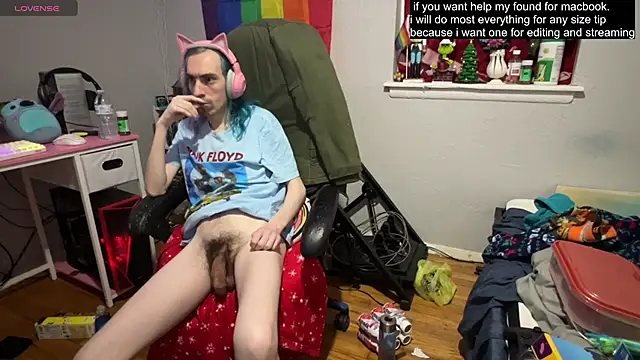 tallnerdyguy online show from March 15, 2025, 4:35 am