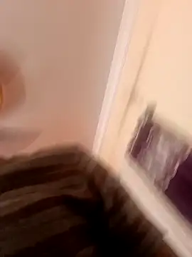 Snapshot of blr_boi chatting on February 19, 2026, 7:43 pm blr boi online show from February 19, 2026, 7:43 pm