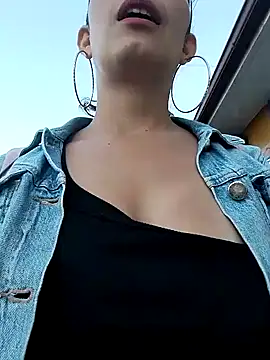 Alysson-- online show from January 17, 2025, 10:12 pm