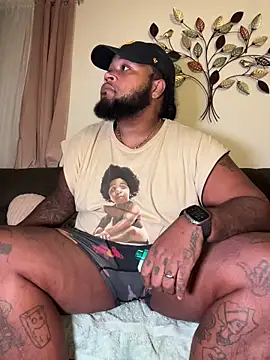 Snapshot of Pap1_Champo chatting on November 12, 2025, 3:07 am Pap1 Champo online show from November 12, 2025, 3:07 am