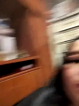 sara pineros online show from October 27, 2025, 11:09 pm