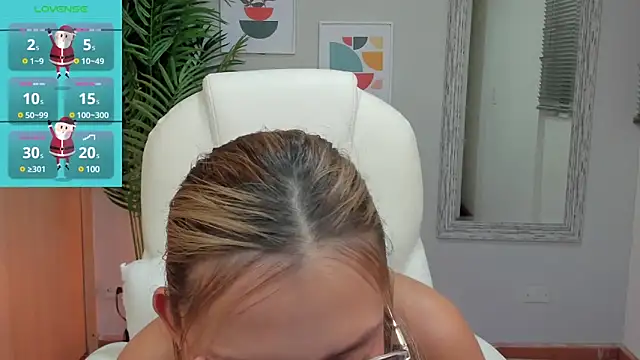 Mia Sanchez01 online show from December 19, 2024, 4:23 am