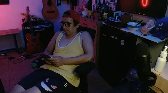 Snapshot of Pit_xxz chatting on January 17, 2025, 4:06 am Pit xxz online show from January 17, 2025, 4:06 am