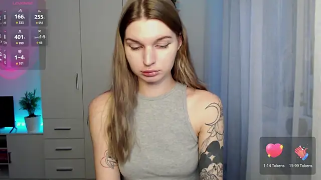 lounahyan online show from November 24, 2025, 12:49 pm