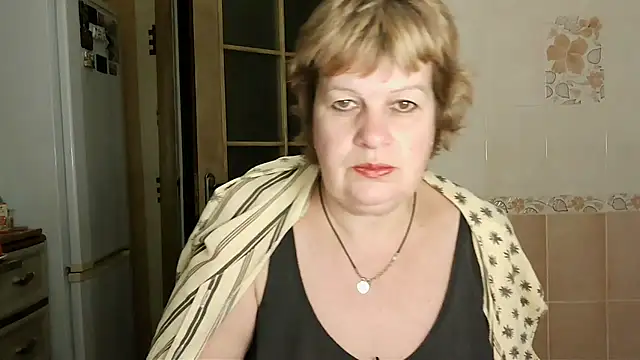 Ettie Tonia online show from January 26, 2025, 2:08 pm