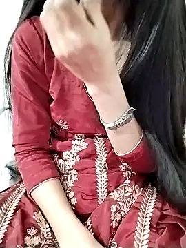 Cute-Ridhima online show from January 1, 2025, 4:39 am