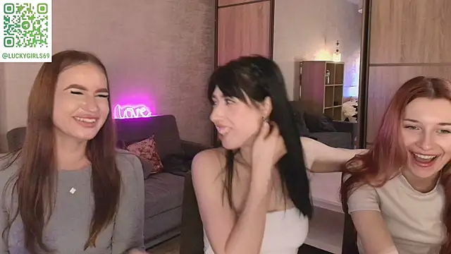 KeithTown online show from October 9, 2025, 5:33 pm