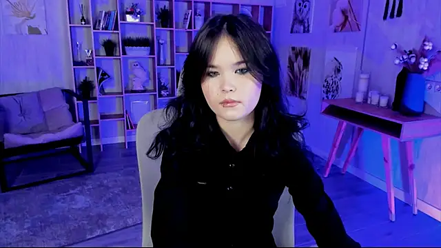 Elainebeness online show from October 9, 2025, 7:01 pm