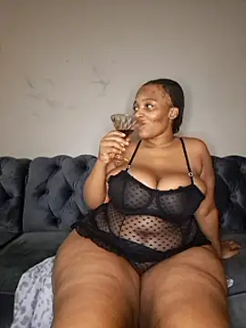 thicktash online show from February 20, 2025, 8:25 pm