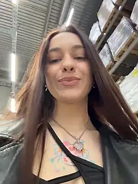 Cherry    Pie online show from October 3, 2025, 7:22 pm