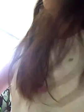 Miss oliviaa online show from October 24, 2025, 12:12 pm