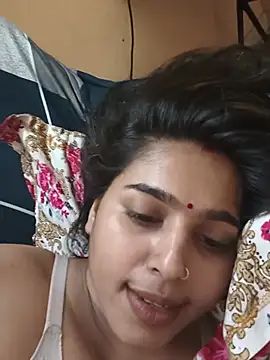 Snapshot of Sweet-Rani chatting on June 3, 2026, 6:13 pm Sweet-Rani online show from June 3, 2026, 6:13 pm