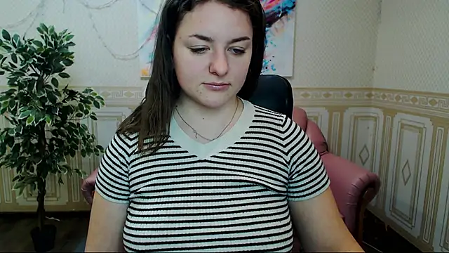 Helen Elliot online show from February 4, 2025, 10:00 am