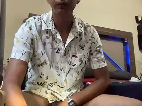 Snapshot of paulkrotz chatting on October 19, 2025, 10:54 pm paulkrotz online show from October 19, 2025, 10:54 pm