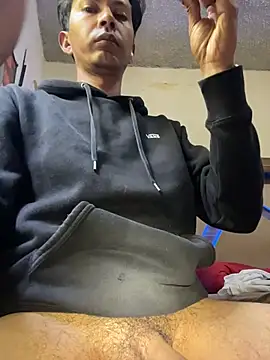 Snapshot of paulkrotz chatting on November 1, 2025, 5:48 pm paulkrotz online show from November 1, 2025, 5:48 pm