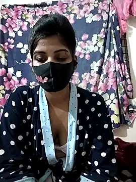 Cute-Lina online show from December 30, 2024, 5:13 pm