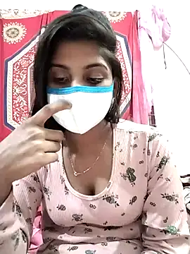 Cute-Lina online show from January 9, 2025, 5:11 pm