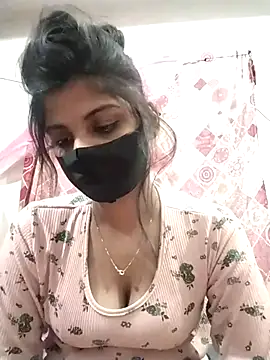 Cute-Lina online show from February 7, 2025, 4:14 pm