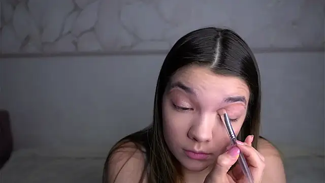 VeronaAppleberry online show from February 13, 2026, 1:12 am