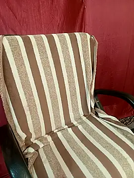 Snapshot of Stripy_Doll chatting on September 25, 2025, 10:35 pm Stripy Doll online show from September 25, 2025, 10:35 pm