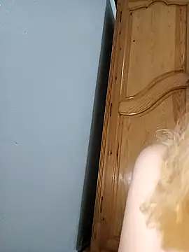 barbieelove online show from March 9, 2025, 1:35 am